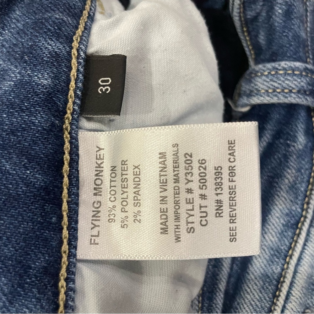 Flying Monkey Super High Rise Detailed Raw Hem Flare Jeans sz 30 - Picture 8 of 15